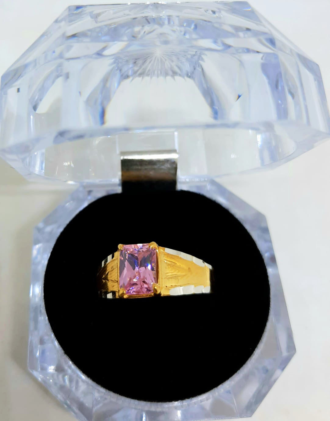 Gold Gent Ring